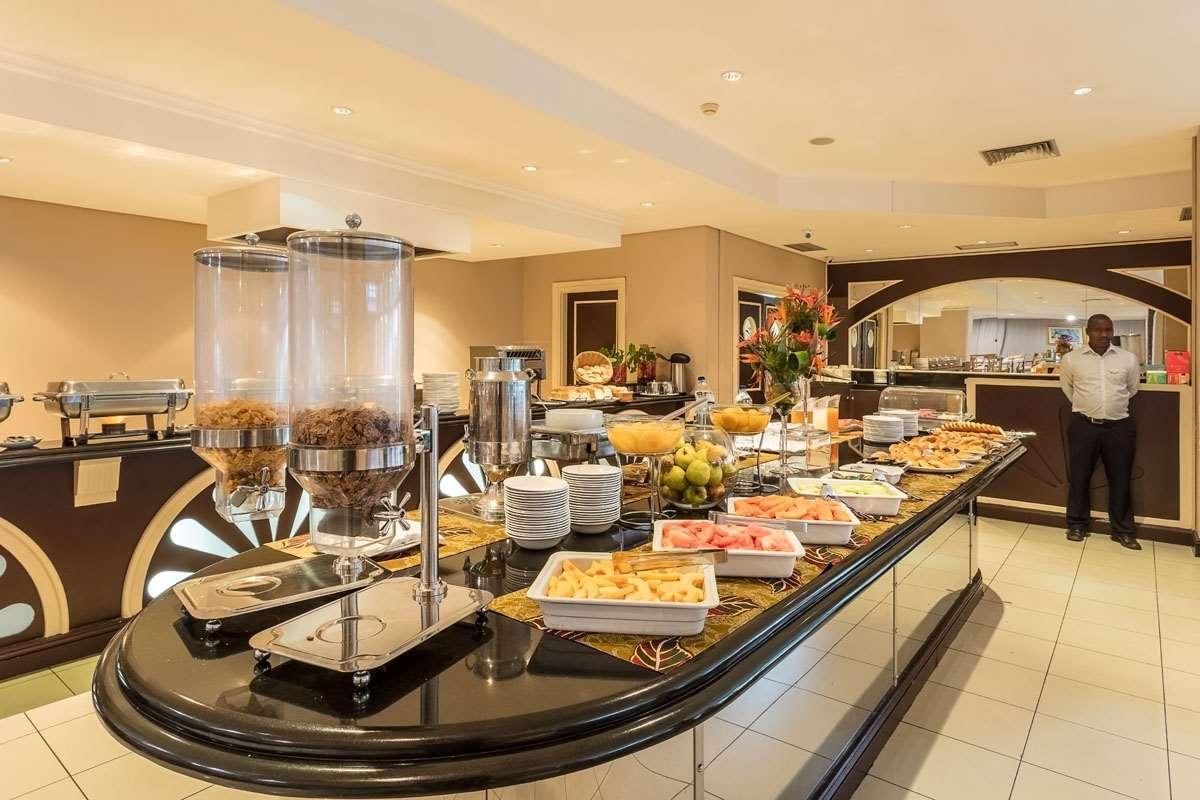 Hotel Vip Grand Maputo Extérieur photo